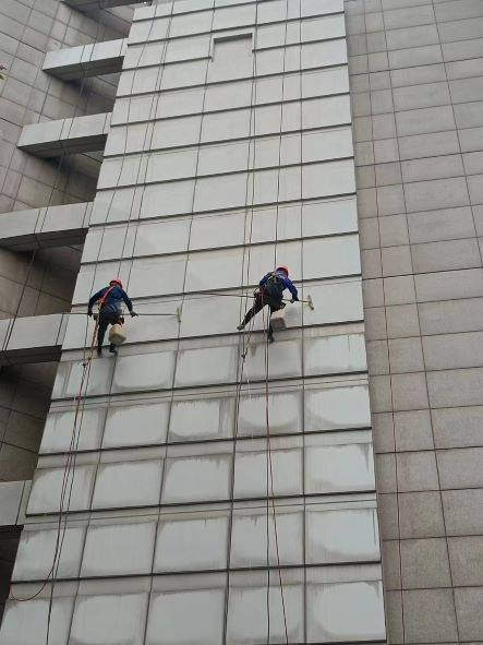 金牛区高空外墙清洗